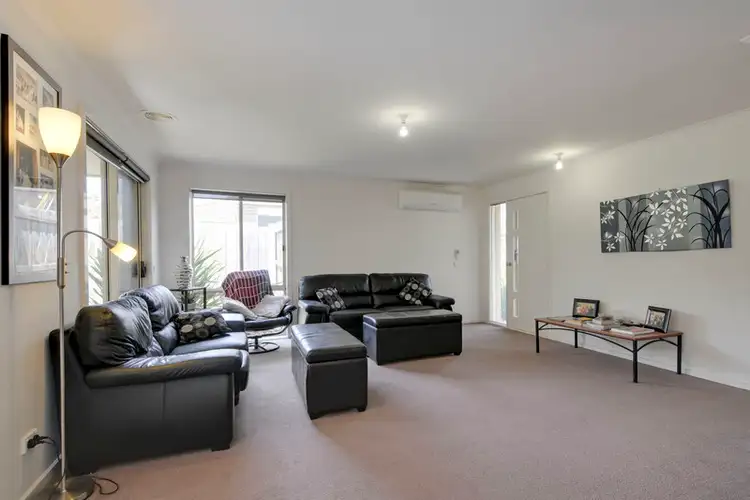 Second view of Homely house listing, 2/27 Hickox Street, Traralgon VIC 3844