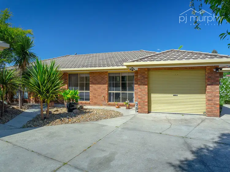 2/19 Benn Crescent, Albury NSW 2640