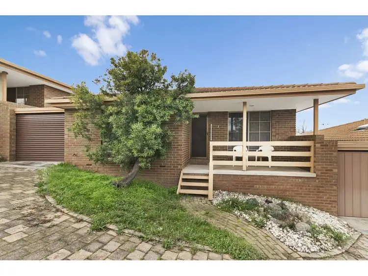 2/46 Mackenzie St West, Golden Square VIC 3555