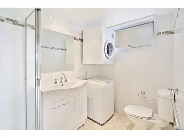 Sixth view of Homely apartment listing, 11/17 East Crescent Street, Mcmahons Point NSW 2060