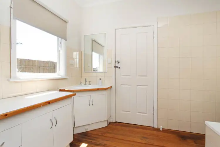 Sixth view of Homely house listing, 1 & 2/27 Leonard Avenue, St Albans VIC 3021