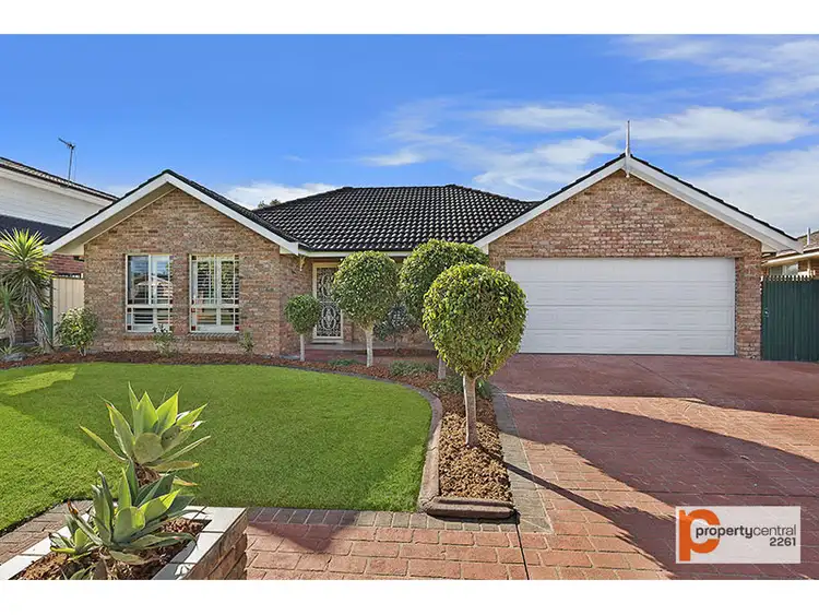 27 Castlereagh Crescent, Bateau Bay NSW 2261