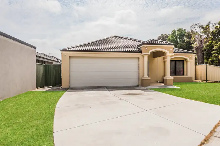 56 Hartfield Street, Queens Park WA 6107