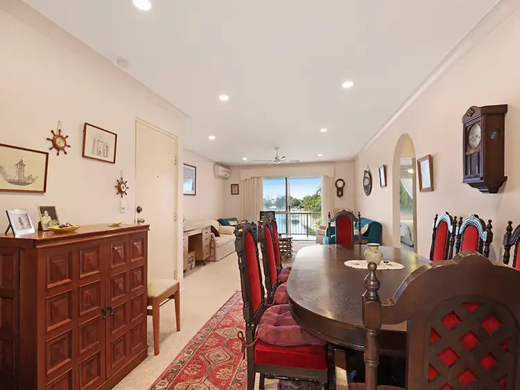 Second view of Homely unit listing, 4/53 Karbunya, Mermaid Waters QLD 4218