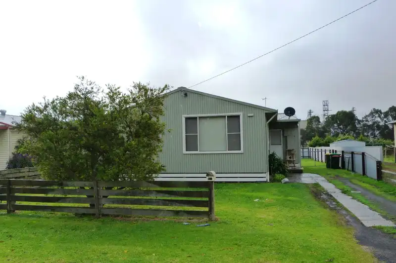 Main view of Homely house listing, 10 Jones Street, Camperdown VIC 3260