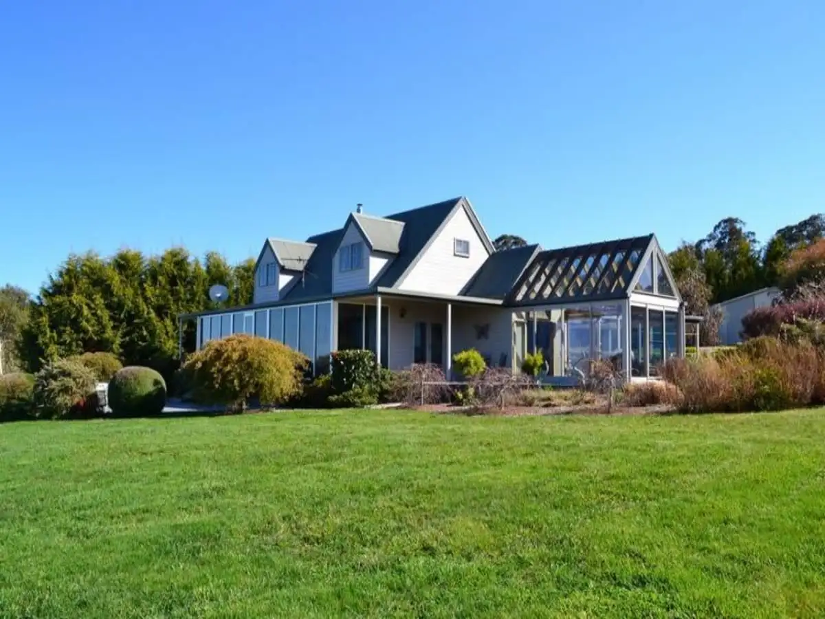 Main view of Homely house listing, 3 Grandview Drive, Barwite VIC 3722