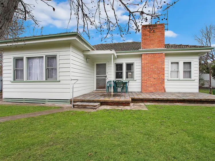 Fifth view of Homely house listing, 10 Goodwin Street, Benalla VIC 3672