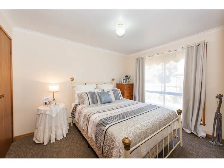 Sixth view of Homely townhouse listing, 2/6 Brent Court, Lavington NSW 2641