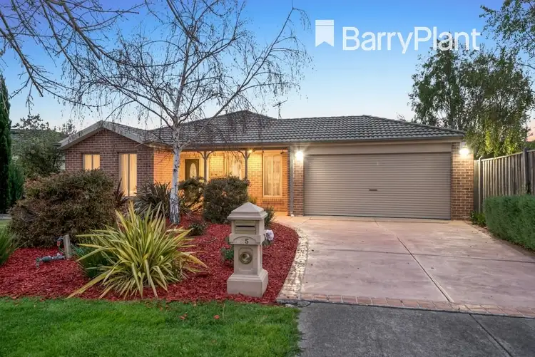 25 Reidel Avenue, Pakenham VIC 3810