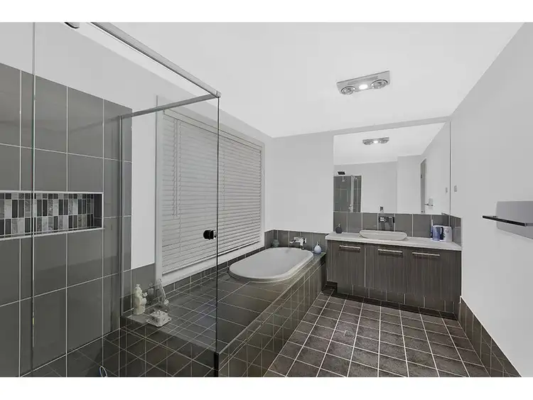Fourth view of Homely house listing, 25 Manchurian Way, Wadalba NSW 2259