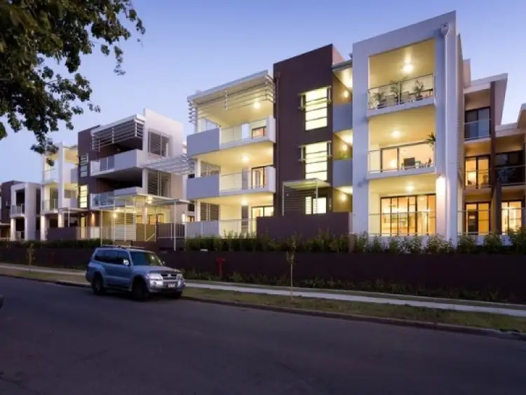 1/327 Verney Road East, Graceville QLD 4075