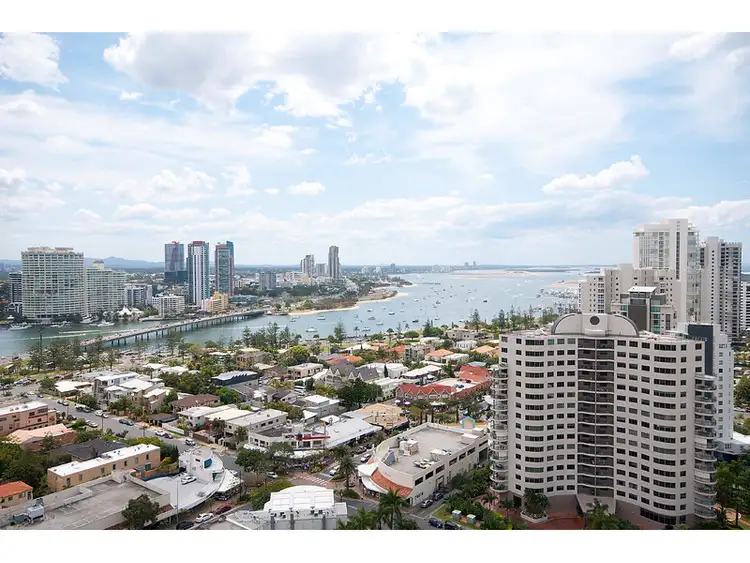 47, 20 Cronin Avenue, Main Beach QLD 4217