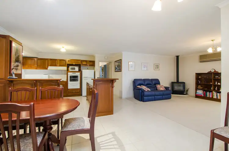 Fourth view of Homely unit listing, 1/33 Shepherdson Road, Mount Gambier SA 5290