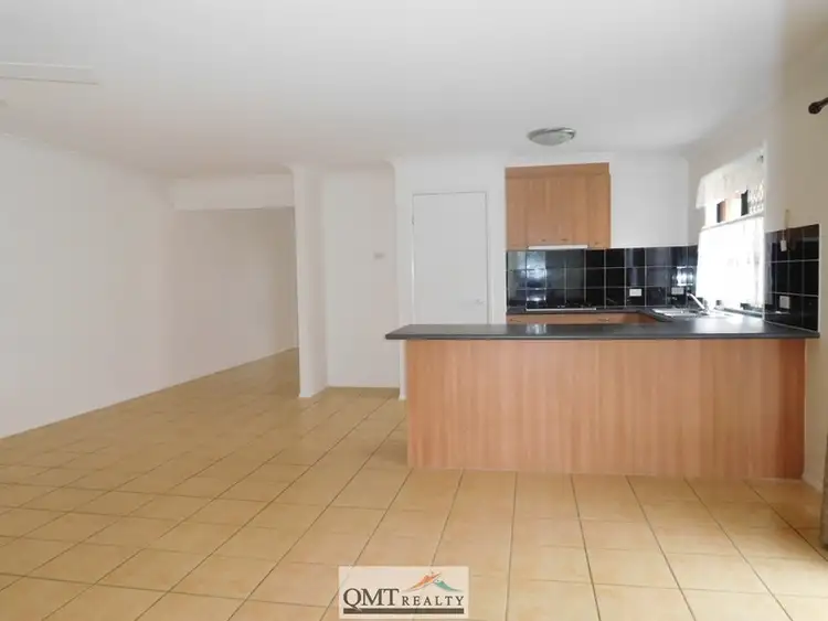 Second view of Homely house listing, 9 Hattah Place, Parkinson QLD 4115