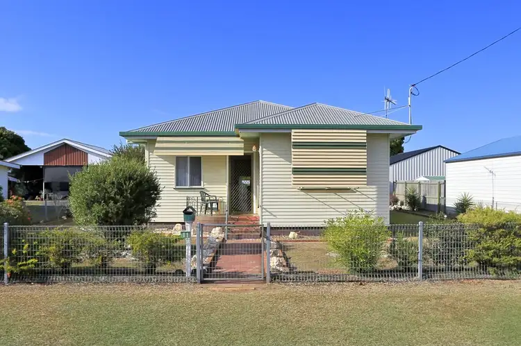 11 Hay Street East, Avenell Heights QLD 4670