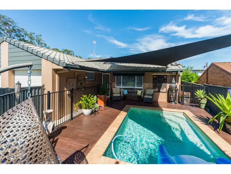 1/11 Ruth Anne Close, Labrador QLD 4215