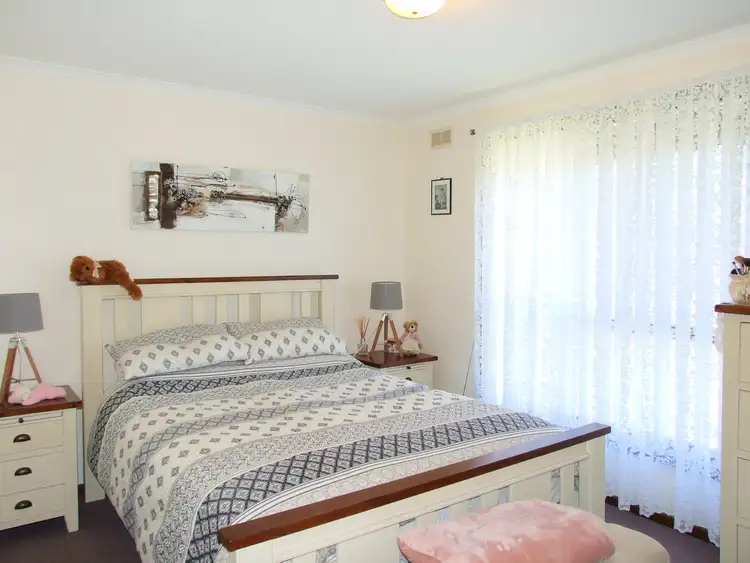 Sixth view of Homely unit listing, 1/2 Alexander Avenue, Moe VIC 3825