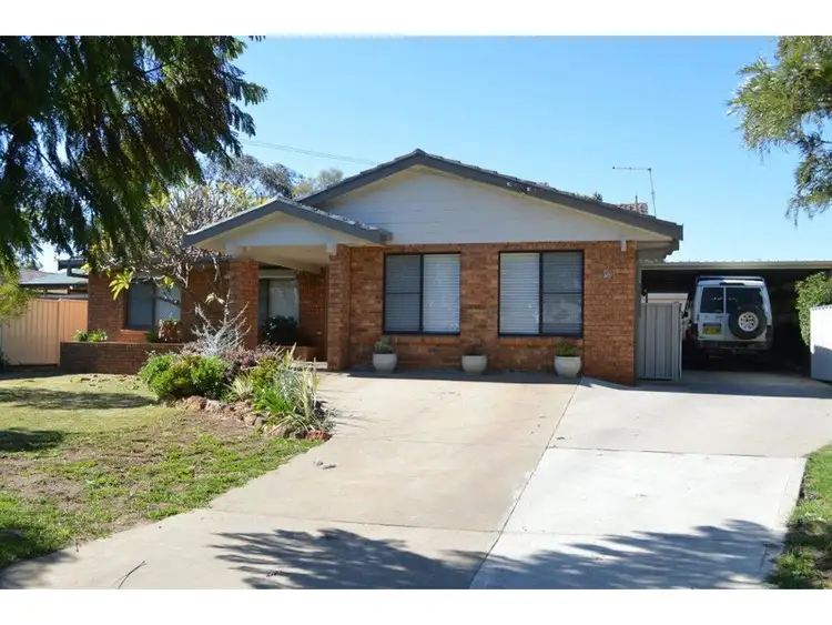 2 Pritchard Street, Gunnedah NSW 2380
