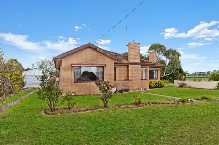 Main view of Homely house listing, 3 Huntly Street, Macarthur VIC 3286