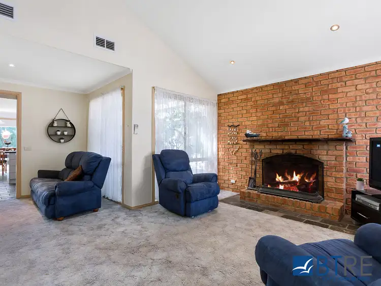 Fourth view of Homely house listing, 10 Natalie Court, Hastings VIC 3915