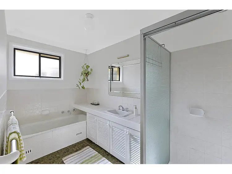 Sixth view of Homely house listing, 18 Bundilla Parade, Berkeley Vale NSW 2261