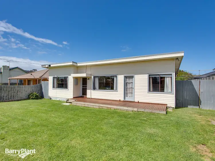 19 Morgan Street, Rosebud VIC 3939