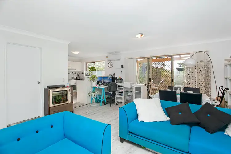 Fourth view of Homely unit listing, 4/6-20 Ben Lomond Drive, Highland Park QLD 4211