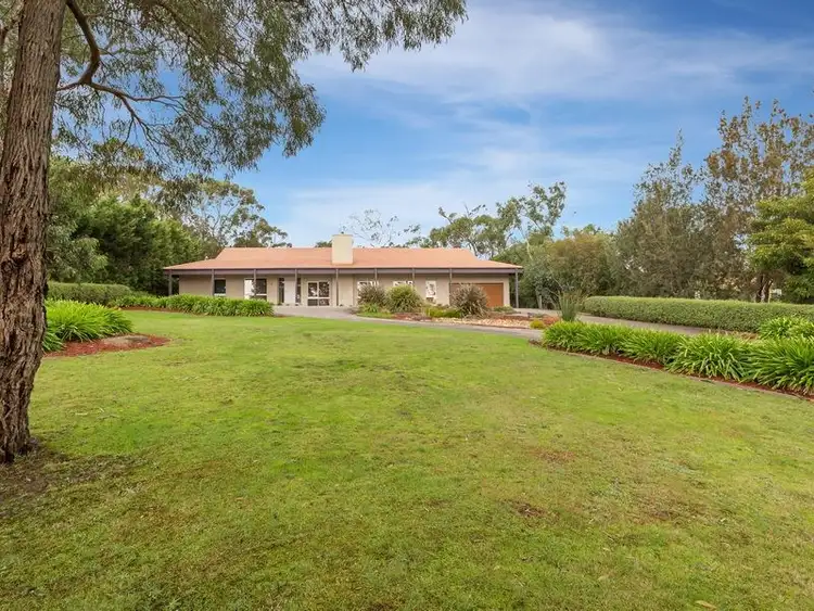 90 Mather Road, Mount Eliza VIC 3930