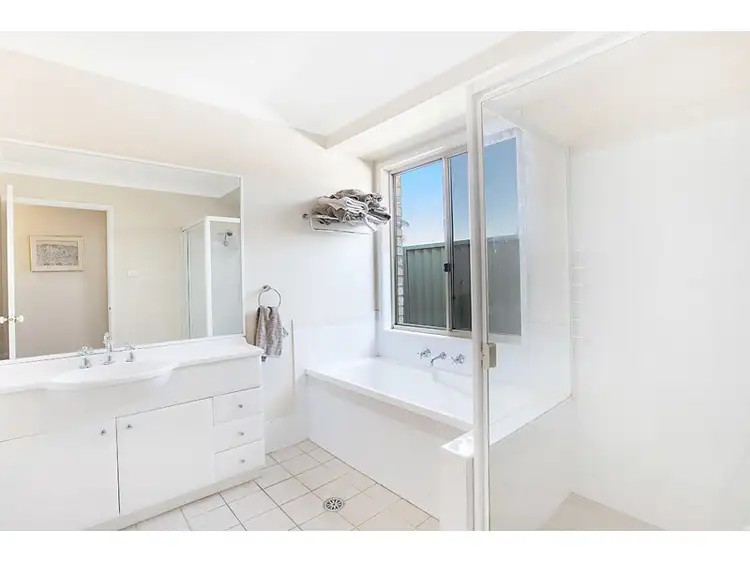 Sixth view of Homely house listing, 5 Laurel Close, Thornton NSW 2322