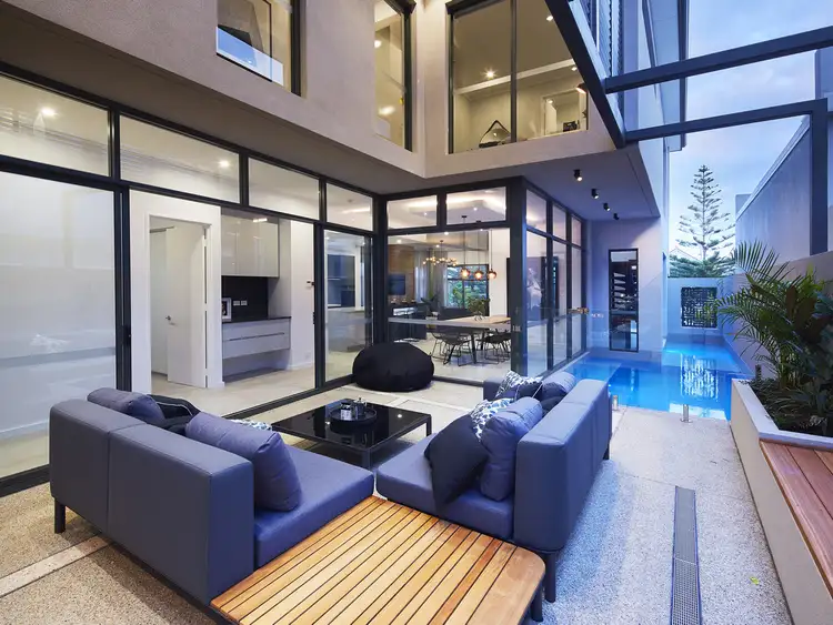 11 Levanzo Way, Sorrento WA 6020