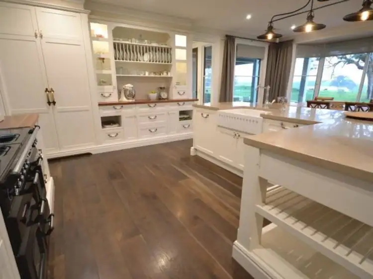 Sixth view of Homely house listing, 122 Merinda Way, Mansfield VIC 3722