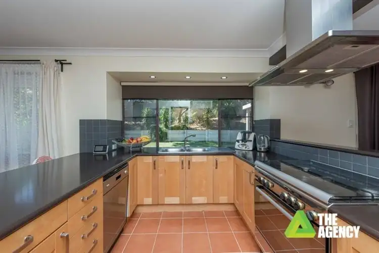 Sixth view of Homely house listing, 5 Timidon Place, Duncraig WA 6023