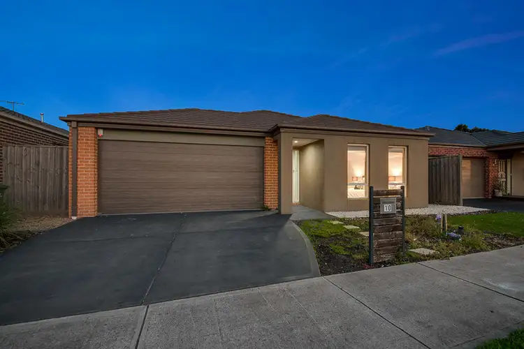 10 Celestine Drive, Officer VIC 3809
