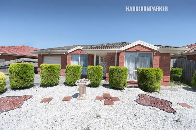 19 Phoenix Court, Roxburgh Park VIC 3064