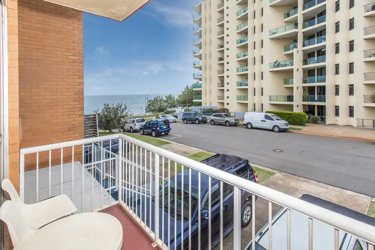 3/40 Prince Edward Parade, Scarborough QLD 4020