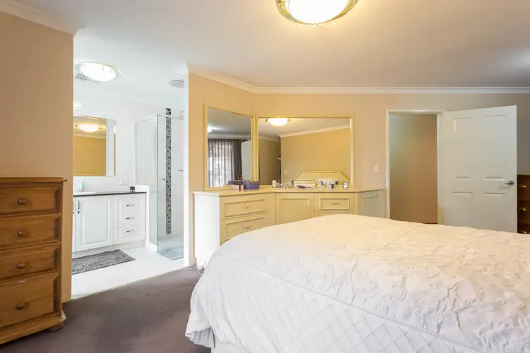Seventh view of Homely house listing, 4 Hakea Court, Thornlie WA 6108