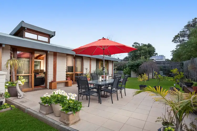 36 Chenier Street, Rye VIC 3941