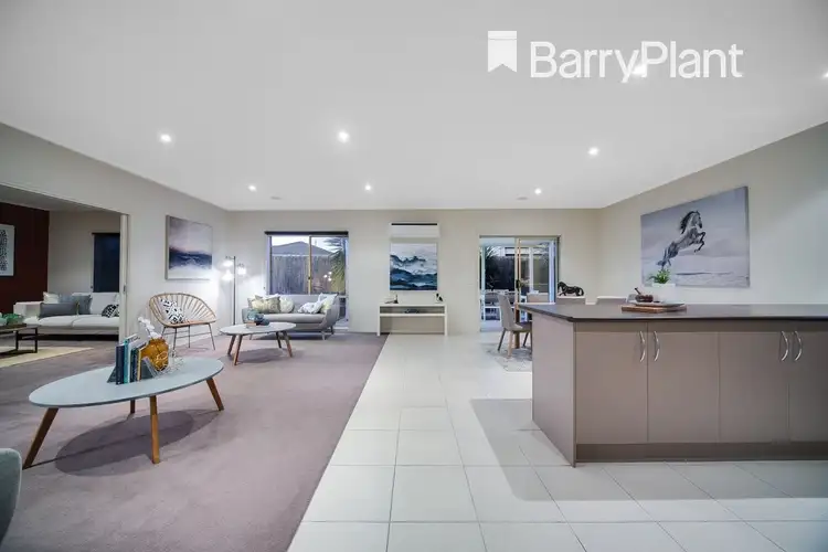 Third view of Homely house listing, 6 Currawong Crescent, Pakenham VIC 3810