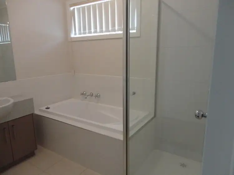 Sixth view of Homely house listing, 12 Taronga Way, South Morang VIC 3752