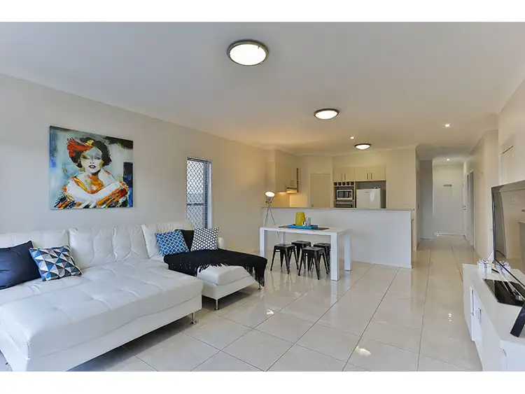 Third view of Homely block of units listing, 1/14 Sunning Street, Kearneys Spring QLD 4350