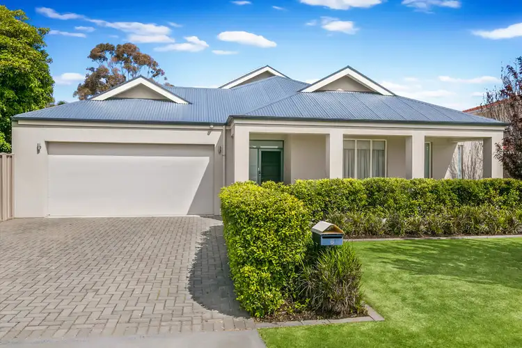 8 Orana Avenue, Glenelg North SA 5045