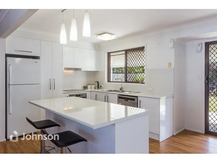 3 Copernicus Street, Wynnum West QLD 4178