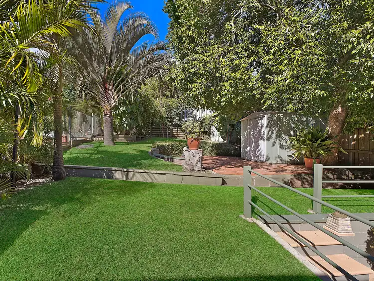 Sixth view of Homely house listing, 17 Toongara Avenue, Bateau Bay NSW 2261