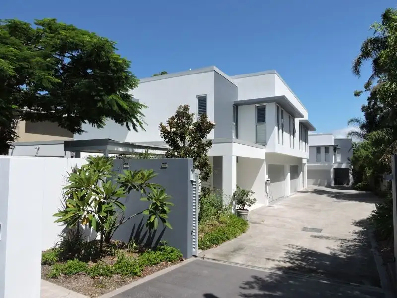 Main view of Homely townhouse listing, 4/64 Broad Street, Labrador QLD 4215