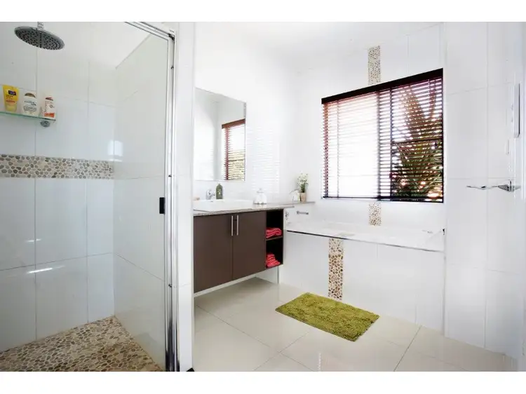 Third view of Homely house listing, 6 Pitcairn Court, Pacific Heights QLD 4703