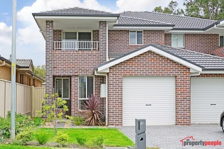 8A Edward Street, Macquarie Fields NSW 2564