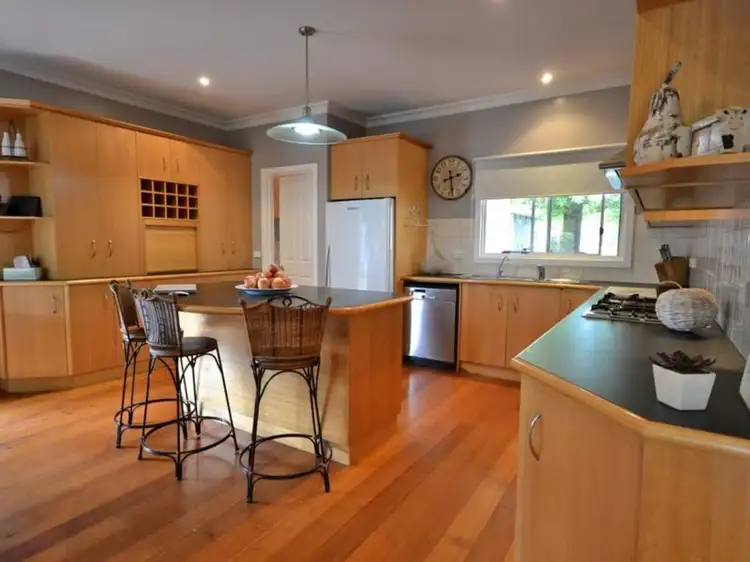 Seventh view of Homely house listing, 10 Malcolm Street, Mansfield VIC 3722