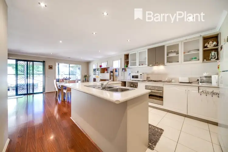 Second view of Homely house listing, 18 Bentley Court, Pakenham VIC 3810