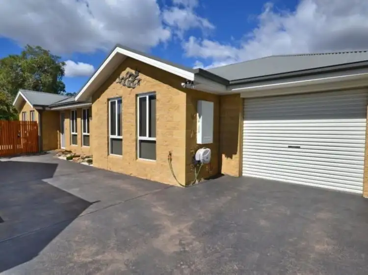 Main view of Homely townhouse listing, 2/34 Cambridge Drive, Mansfield VIC 3722