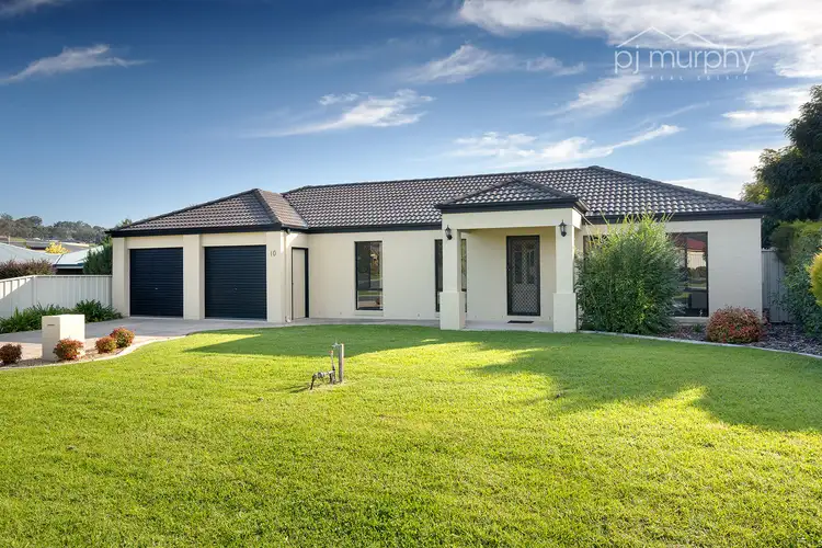 Main view of Homely house listing, 10 Shannon Avenue, Wodonga VIC 3690